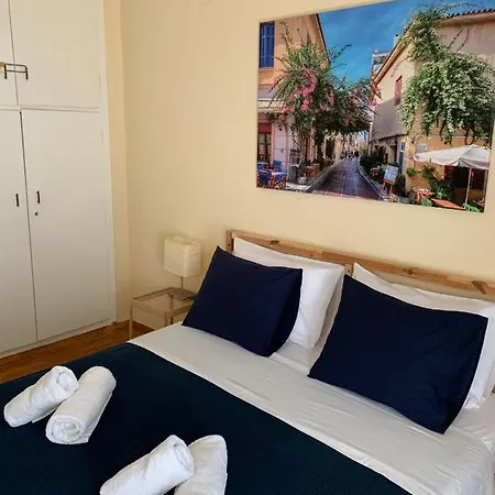 Renovated Cozy Near To Acropolis * Афины