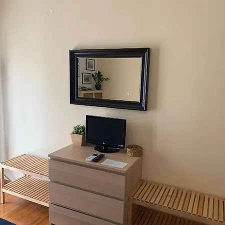 Апартаменты Renovated Cozy Near To Acropolis