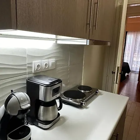Renovated Cozy Near To Acropolis * Афины