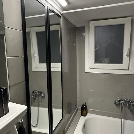Renovated Cozy Near To Acropolis